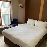 Otel Town 3*