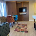 Town Otel 3*