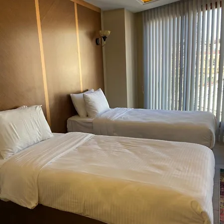 Town 3* איסטמבול