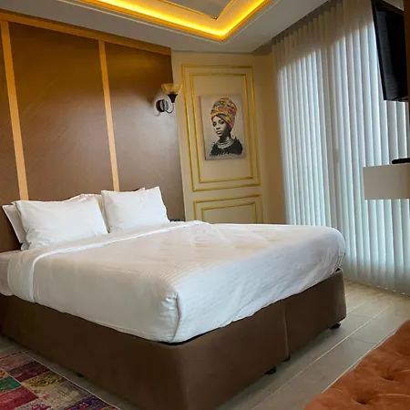 Otel Town